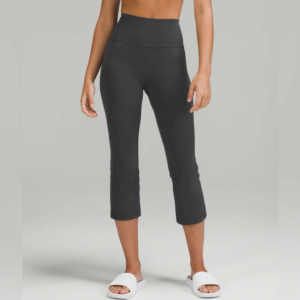 Lululemon Black Cropped Leggings Slit Hem High Rise Size 2 NWOT - Picture 2 of 10